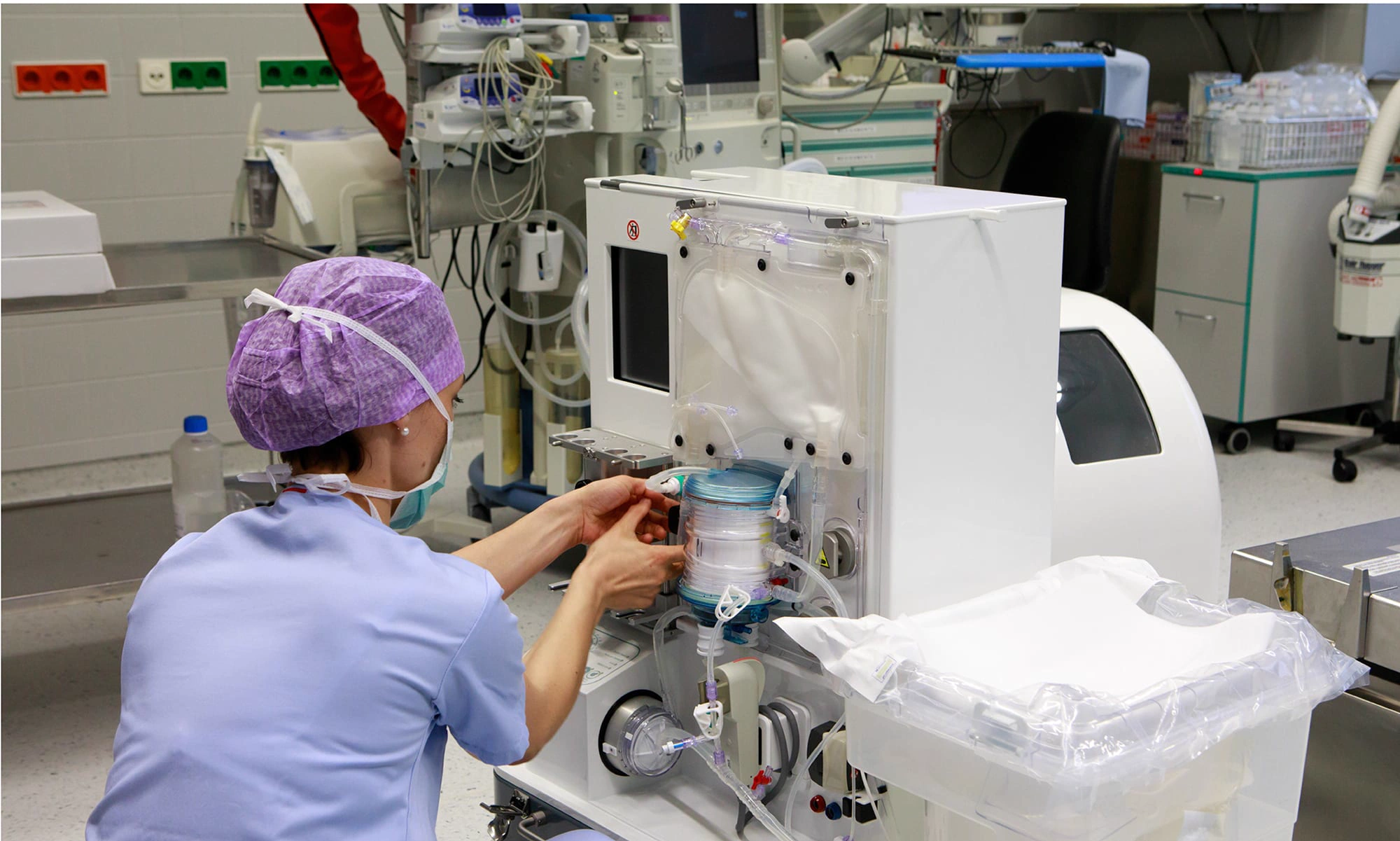 The OrganOx metra in use in a surgical theatre